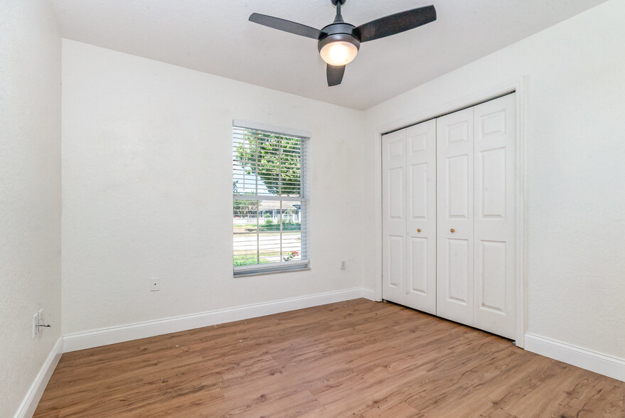 Building Photo - 5330 Keely Ct