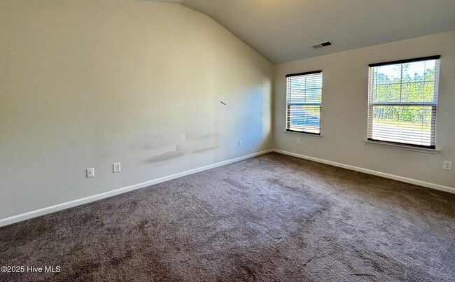 Building Photo - 1505 Pleasant Holw Ct SE