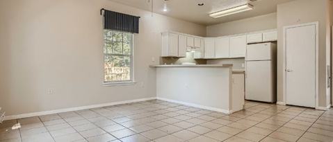 Building Photo - 1200 Perez St
