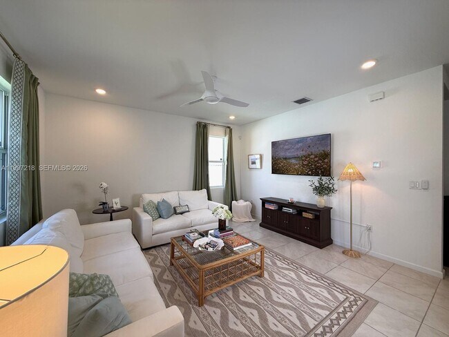 Building Photo - 13233 SW 272nd St