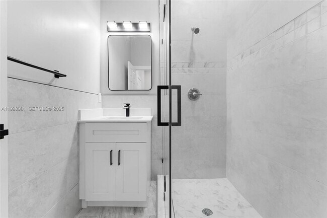 Building Photo - 1962 NW 107th St