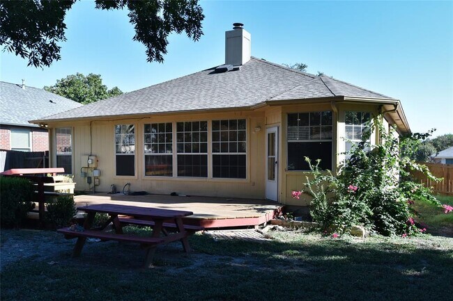 Building Photo - 1503 Natural Bridge Ln