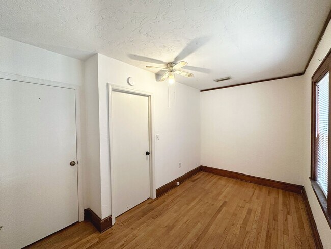 Building Photo - Beautiful Brick House Within Walking Dista...