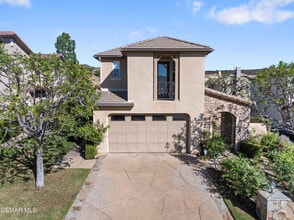 Building Photo - 3718 Young Wolf Dr