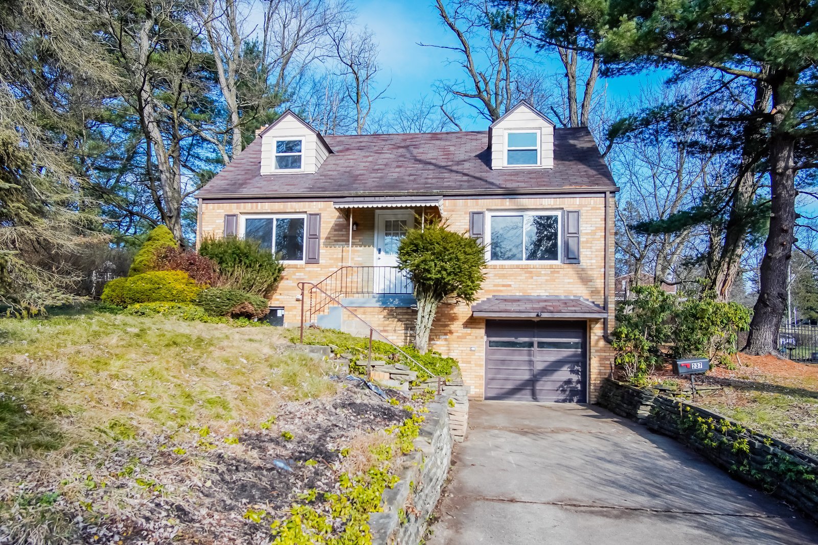 Building Photo - 237 Horning Rd