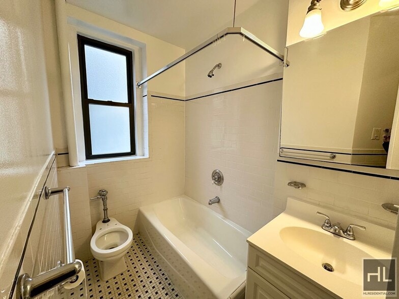 Building Photo - West 55th Street