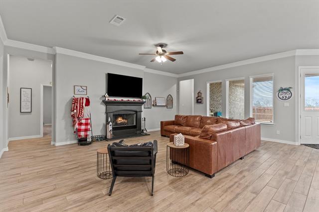 Building Photo - 204 Aero Vis Dr