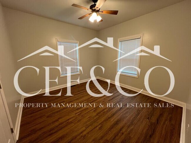 Building Photo - Spacious 3 Bed / 2 Bath Home – District 7, Spartanburg