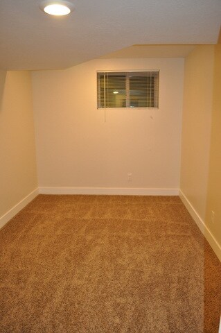 Building Photo - 1071 W 10550 S