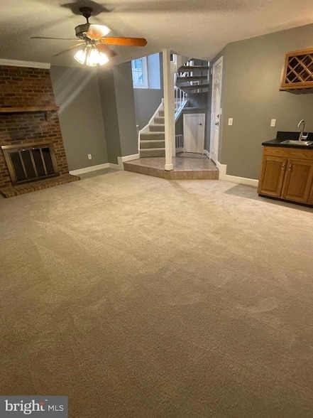 Building Photo - 8012 Merry Oaks Ct