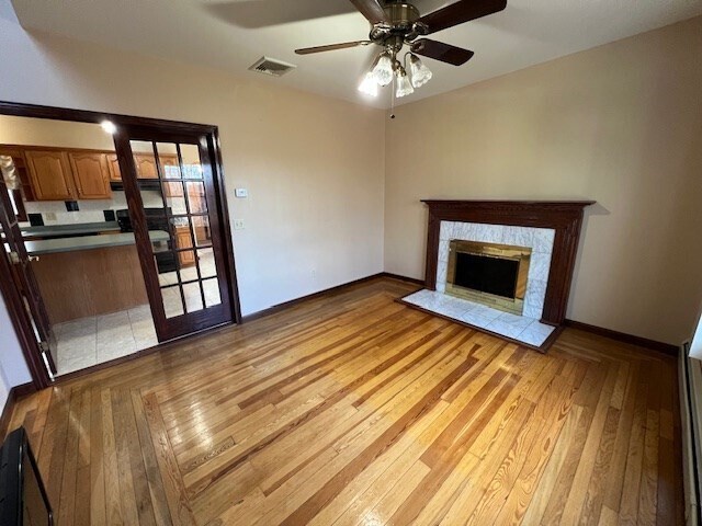 Building Photo - 1657 Meridian St