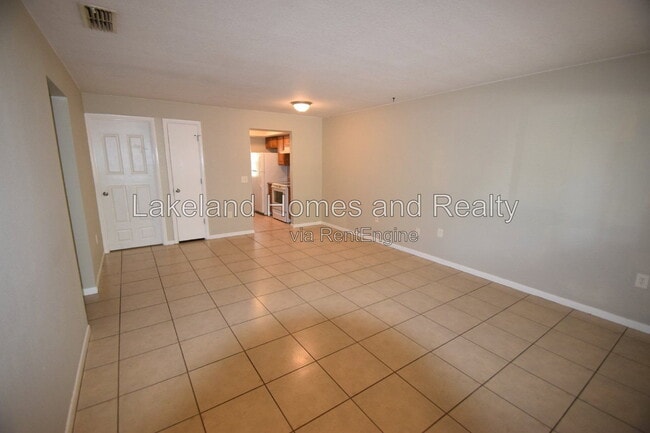 Building Photo - 2237 Bordeau Ct