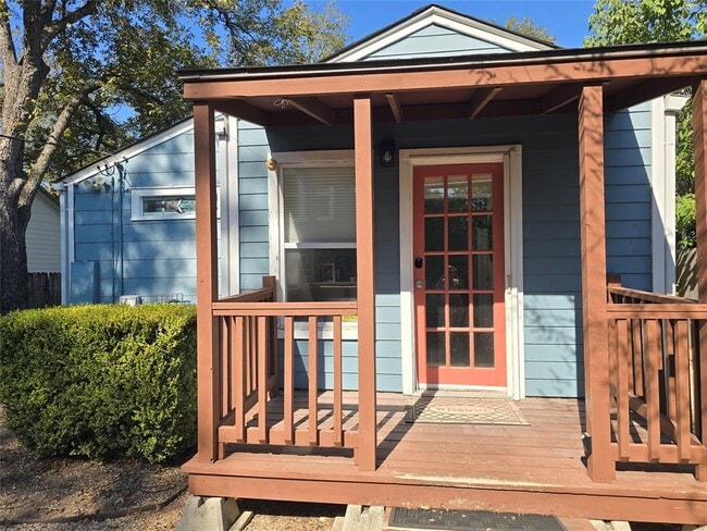 Building Photo - 4213 Ramsey Ave