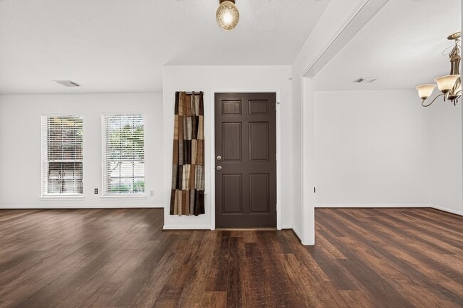 Building Photo - 16506 Canario Dr