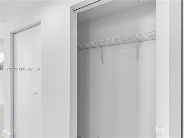Building Photo - 951 Brickell Ave