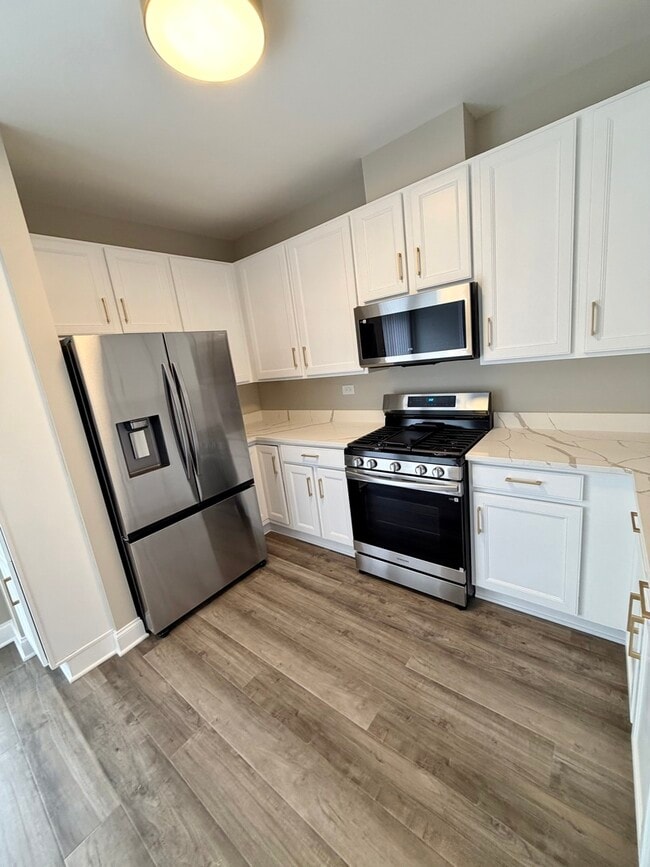 Building Photo - 10233 Concord Ln