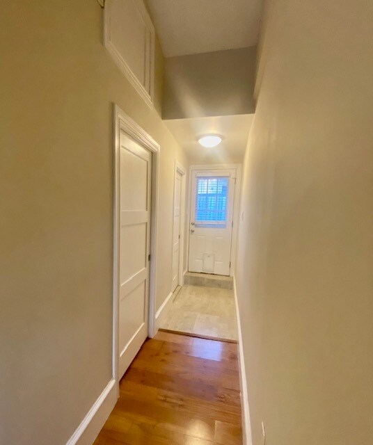 Building Photo - 3003 Birdwood Cir