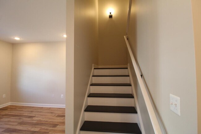 Building Photo - 1515 Palomino Trl