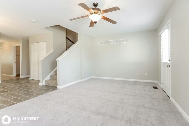 Building Photo - 929 Union Pl