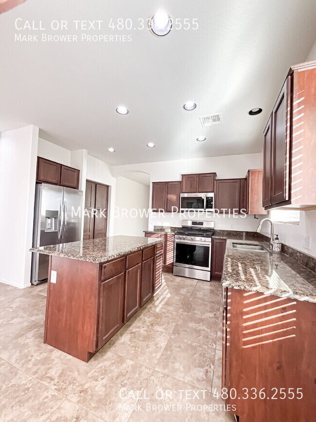 Building Photo - 21938 S 215th St