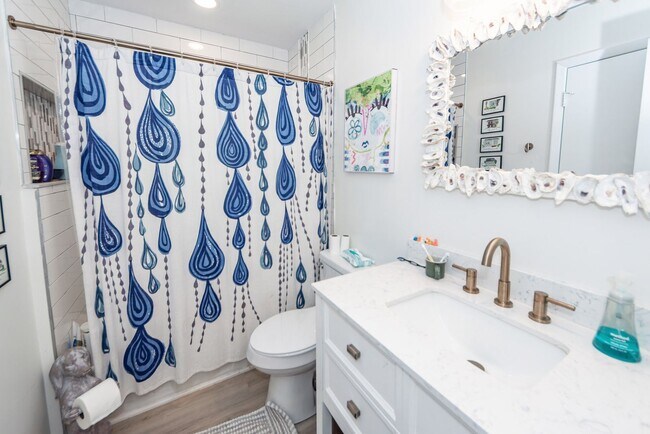 Building Photo - 4 Bedroom, 3 Bathroom Home in Magnolia Ranch - West Ashley