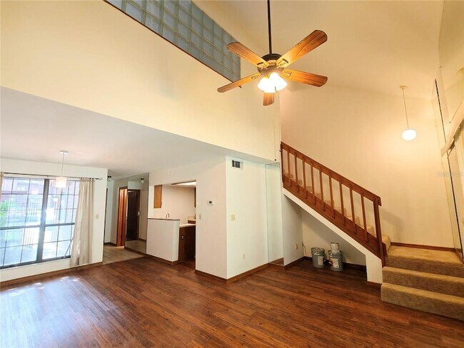 Building Photo - 830 SW 56th Terrace