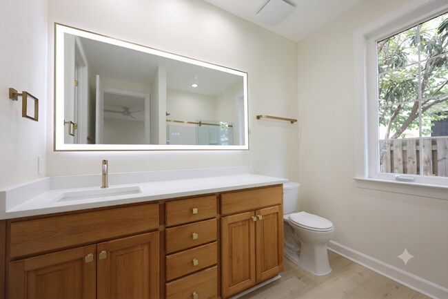 Building Photo - Church Street Village Home For Rent