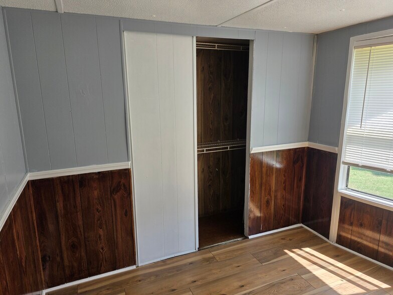 Building Photo - 2279 Fulton Trl