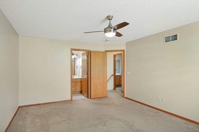 Building Photo - 7637 Century Blvd