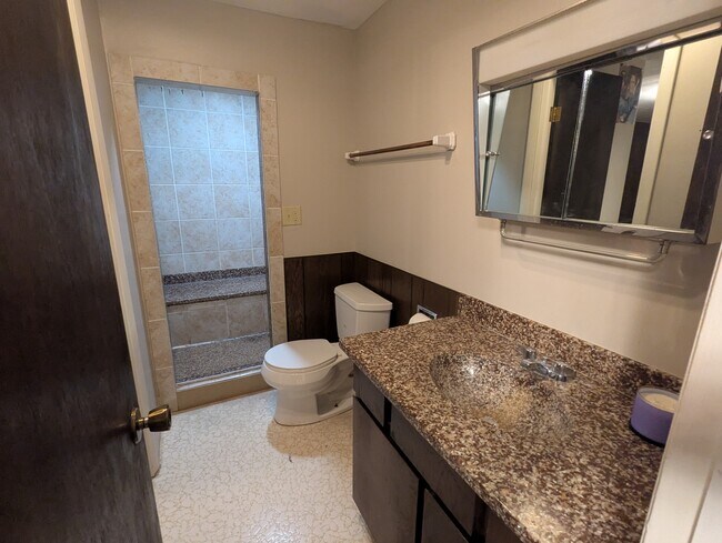 Building Photo - 1754 Yucca Ct