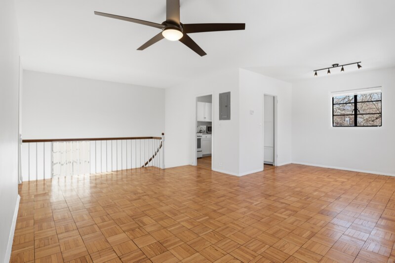 Building Photo - 3115 Martha Custis Dr