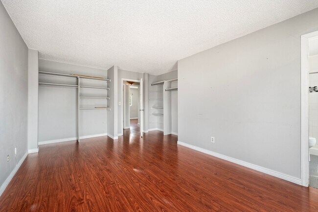 Building Photo - 145 Caria Dr