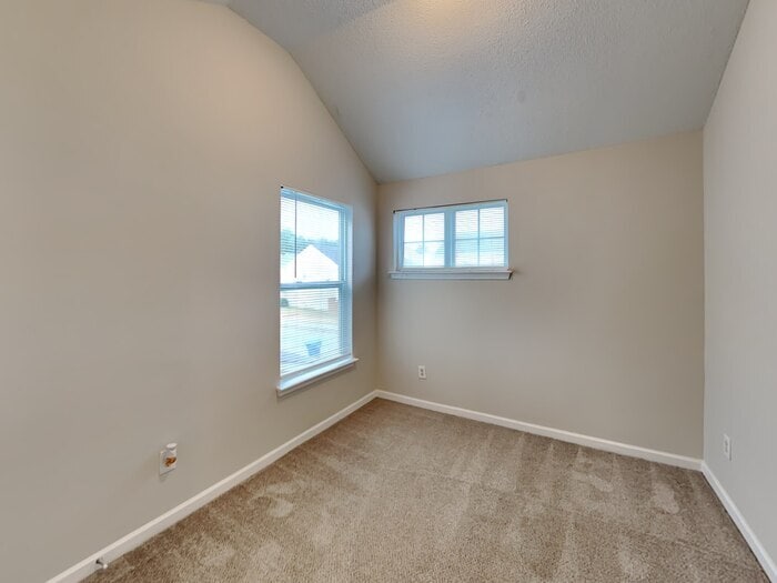 Building Photo - 360 Dressage Ct