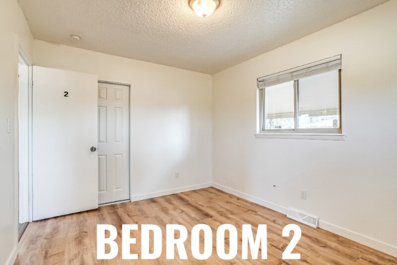 Building Photo - 9341 Hoffman Way