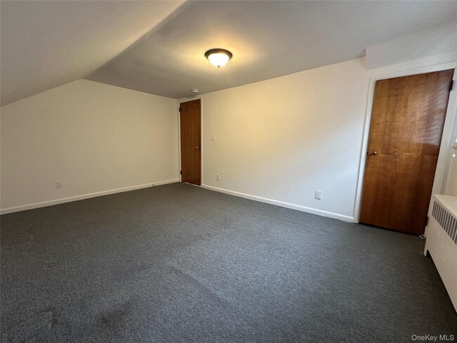 Building Photo - 12 Smith St