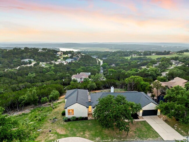 Building Photo - 20724 Camelback