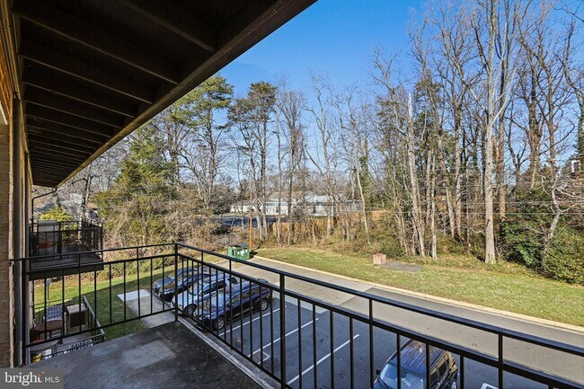 Building Photo - 4106 Mangalore Dr