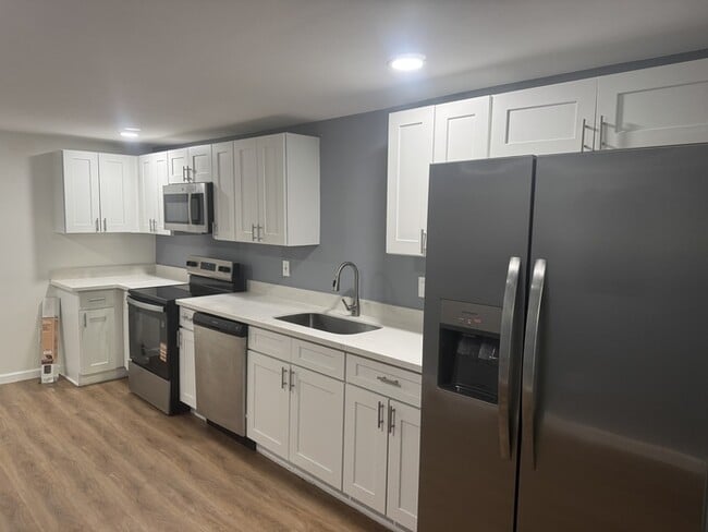 Building Photo - 2908 N Tarragona St