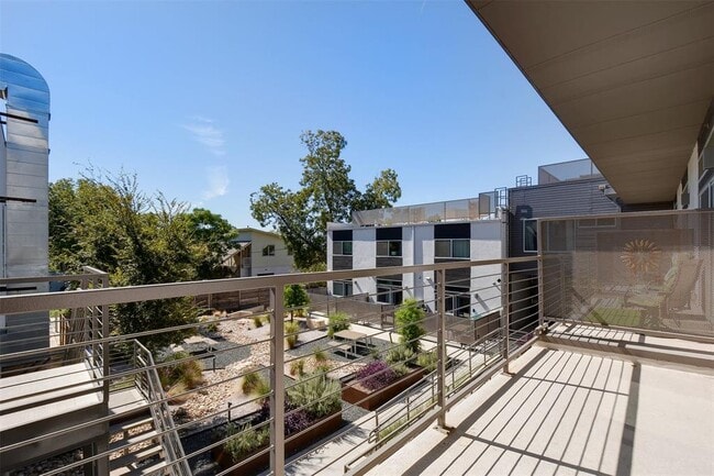 Building Photo - 1701 MLK Jr Blvd