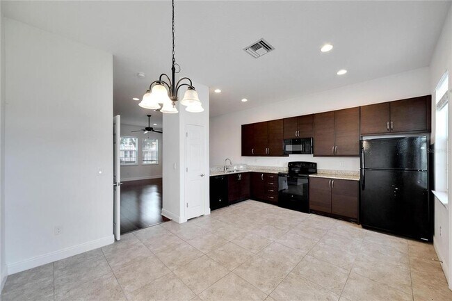 Building Photo - 2138 1st Ave N