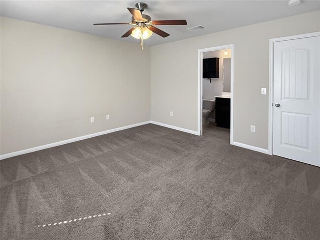 Building Photo - 205 Cane River Rd