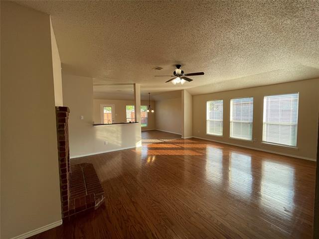 Building Photo - 9801 Nixon Dr