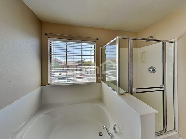 Building Photo - 148 S 108th Ave