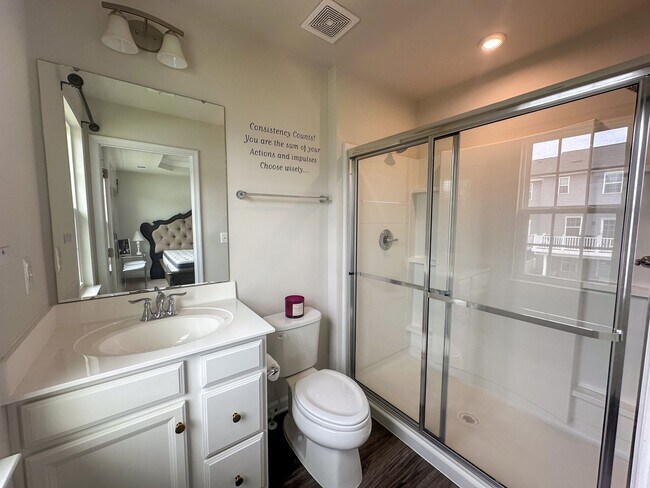 Building Photo - Village Oaks Townhome 3bed/2.5Bath