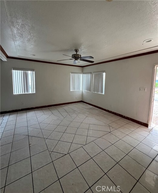 Building Photo - 3533 W 116th St