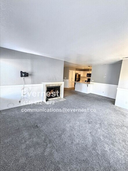 Building Photo - 1631 Porter Way