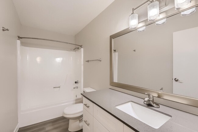 A1 Renovated - 1 Bed 1 Bath - Rise at The District