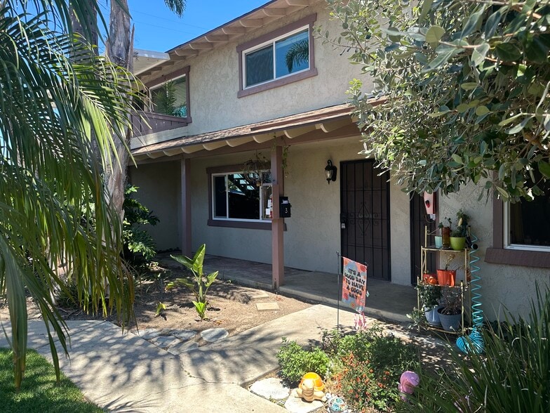 Townhome #3 - 16171 Ganges Lane #3, Huntington Beach, CA 92647