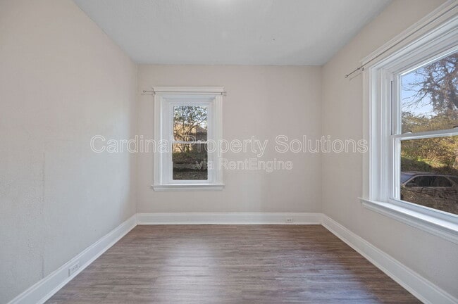 Building Photo - 816 Windham Ave