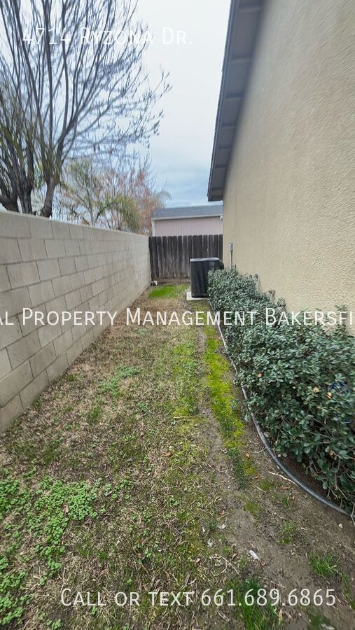 Building Photo - 4714 Ryzona Dr